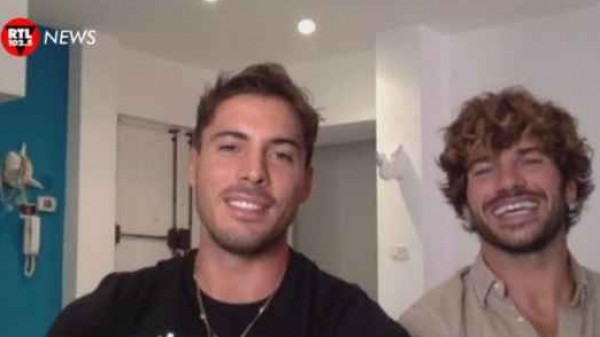 "La mia storia d'amore è vera": Claudio Sona parla del fidanzato Nick. Intanto, sogna un reality