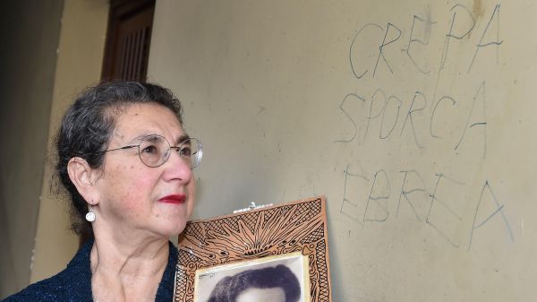 La scritta antisemita non sarà cancellata, vittima, "E' una testimonianza"