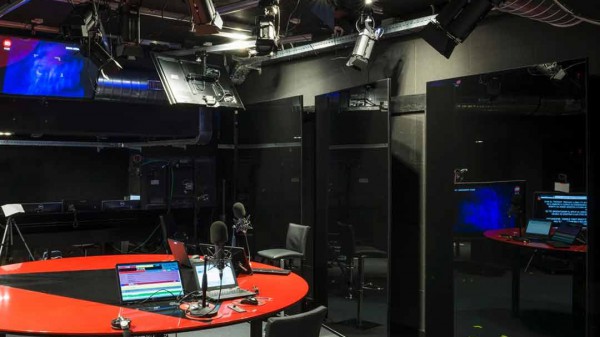La sede di Roma di RTL 102.5 al buio per 19 ore. L'incuria e la noncuranza di ENEL e ARETI hanno causato pesantissimi danni alla prima radiovisione italiana