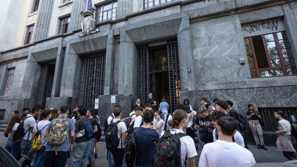 Lavoro e studio, per i giovani conta di più lo stipendio: il sondaggio di Elis tra oltre 1.300 studenti
