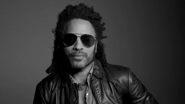 Lenny Kravitz, il nuovo singolo è Here To Love (#FightRacism)