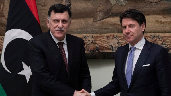 Libia, Al-Sarraj a Palazzo Chigi, sì alla tregua ma Haftar si ritiri