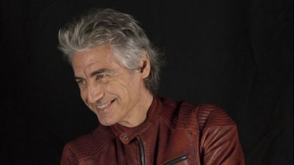 Ligabue presenta "La ragazza dei tuoi sogni", il nuovo singolo esce oggi