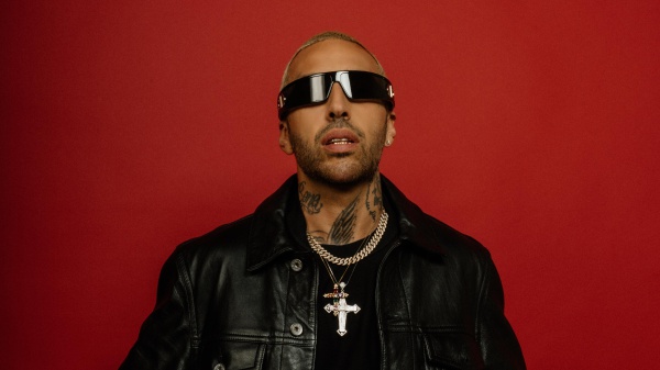 Luchè presenta a RTL 102.5 “Labirinto”, il brano in gara a Sanremo 2026