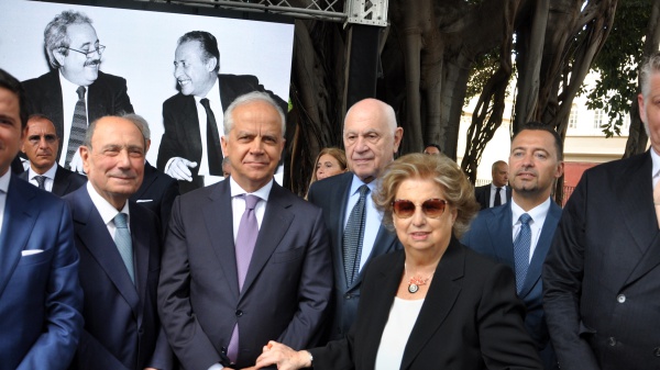Mafia, a 33 anni dalla Strage di Capaci l'Italia ricorda Falcone, e anche Borsellino. Meloni: “Esempi attuali”