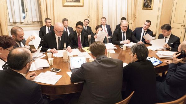 Manovra, la maggioranza trova l'accordo