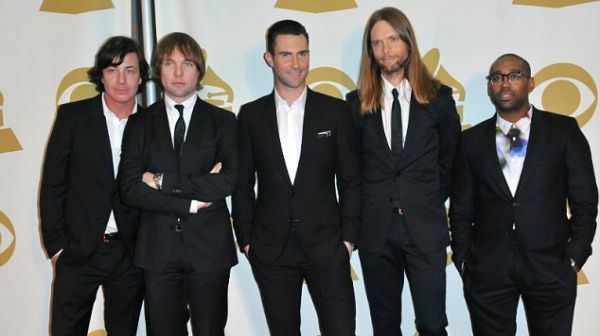 Maroon 5, Mickey Madden lascia il gruppo dopo l'arresto con l'accusa di violenza domestica