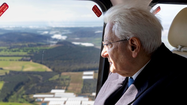 Mattarella, blitz a sorpresa a Niscemi. Il Governatore della Sicilia Schifani: “Le istituzioni sono vicine”