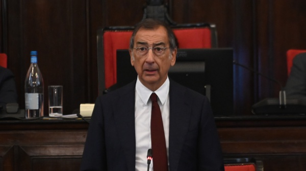 Milano, Sala non si dimette, Tancredi sì. Il Sindaco: “Io ci sono e vado avanti, le mie mani sono pulite”