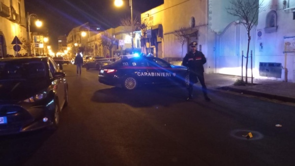 Napoli: studentessa spagnola di 20 anni morta dopo essere stata travolta sule strisce pedonali da un Suv