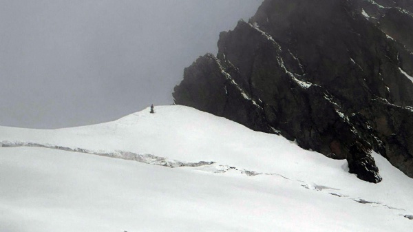 Nepal: i cinque escursionisti di Como sono vivi e stanno bene, riprese le ricerche degli altri dispersi
