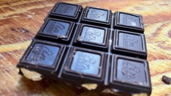 Oggi è il World Chocolate Day, festa dedicata ai golosi di ogni età e si riaccende la sfida: al latte o fondente?