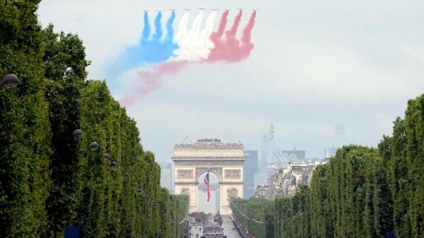 Oggi è la festa nazionale della Francia, dopo lo stop per il Covid torna la parata del 14 luglio