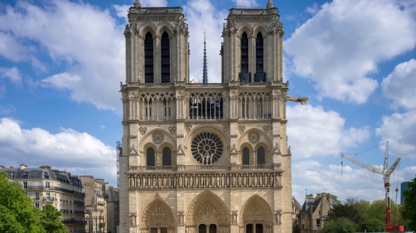 Oggi, sabato 20 settembre 2025, riaprono ai turisti le Torri di Notre-Dame a Parigi