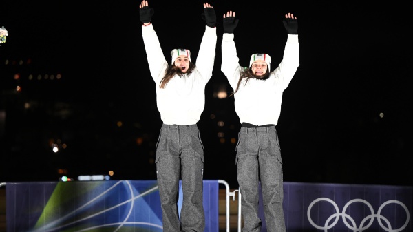 Olimpiadi Milano-Cortina, doppio oro nello slittino, curling da applausi: giornata azzurra tra trionfi e rimpianti