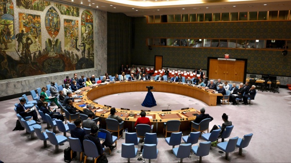 Onu approva il piano Usa per Gaza: via libera alla forza internazionale tra astensioni e tensioni