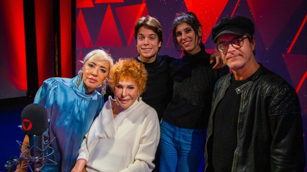 Ornella Vanoni e Samuele Bersani a RTL 102.5: “Dentro questa ‘Calma Rivoluzionaria’ c'è tutto quello che ci circonda”