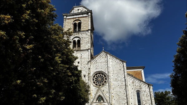 Ottava tappa del Giro, le terrazze di Chieti e Fermo: tra panorami mozzafiato, tanta storia e qualche leggenda