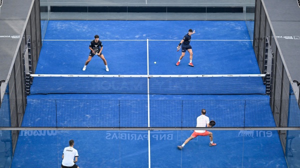 Padel, Dal Pozzo nella storia al Foro Italico, avanzano Galan e Lebron nel Major di Roma
