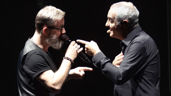 "Panariello vs Masini - Il ritorno": il mix tra cantautorato e comicità