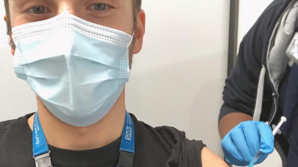 Paolo Ciardelli: "Io, 28enne italiano, ho fatto il vaccino anti-Covid a Londra, ecco com'è andata"