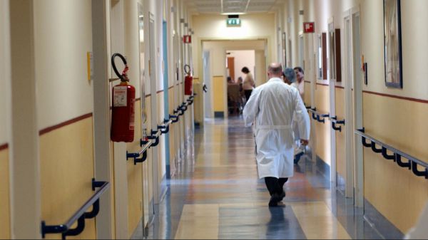 Perugia, va in ospedale e scopre di essere incinta a 12 anni