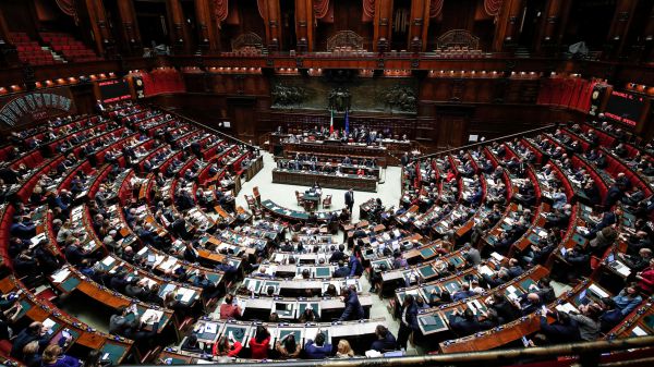 Prescrizione, la maggioranza prende tempo
