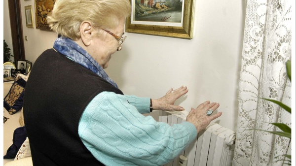 Riscaldamento, temperatura più bassa e per meno tempo. Il Piano di risparmio del gas