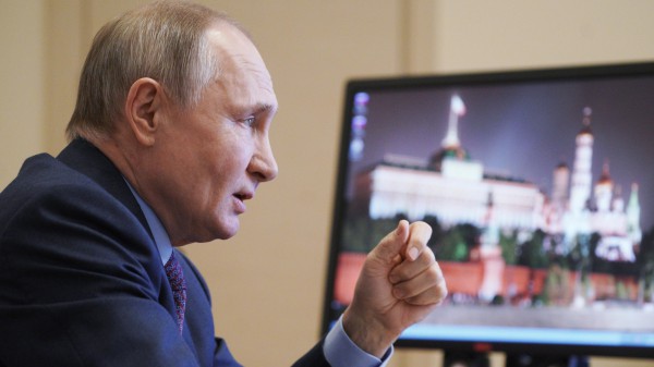 Ritorsione della Russia contro l'Italia, espulso il diplomatico Curzio Pacifici dopo il caso Biot
