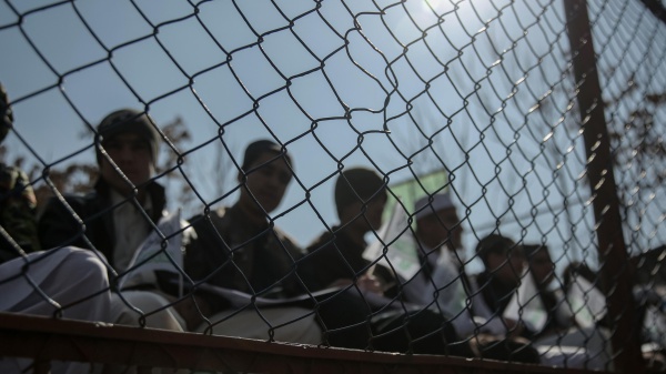 Roma: indagini sulle violenze che avrebbero subito tredici detenuti nel carcere minorile di Casal del Marmo