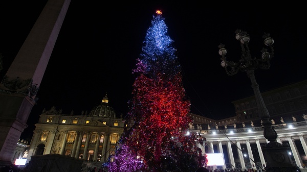 RTL 102.5 TORNA IN VATICANO PER UNA SPECIALE PUNTATA DI NATALE DI NON STOP NEWS