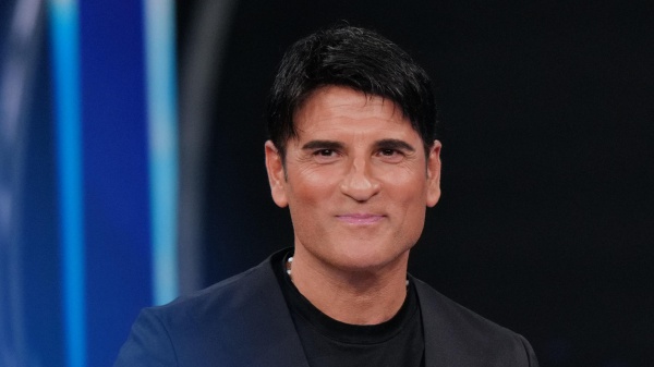 Sal Da Vinci in gara al Festival di Sanremo 2026 con il brano “Per sempre sì”: testo e significato