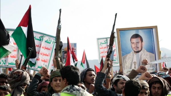 Sale la tensione in Medio Oriente, Hezbollah e Teheran promettono, risponderemo a Israele