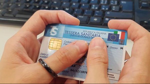 Sanità, stop al superticket, da settembre via i 10 euro su visite specialistiche ed esami clinici