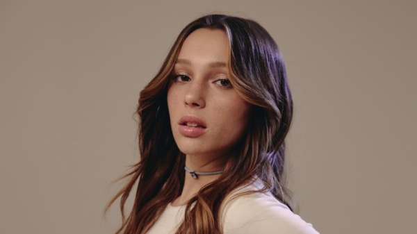Sarah Toscano e il suo esordio al Festival di Sanremo: “È stato bellissimo, sono scesa dal palco felice e soddisfatta”