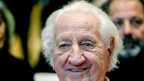 Satira, addio al maestro Giorgio Forattini, ha castigato 50 anni di Italia. E fatto arrabbiare molti politici