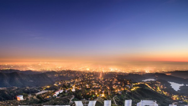 Scandalo vaccini a Hollywood, i vip usano delle scorciatoie, Variety mette in piazza escamotage