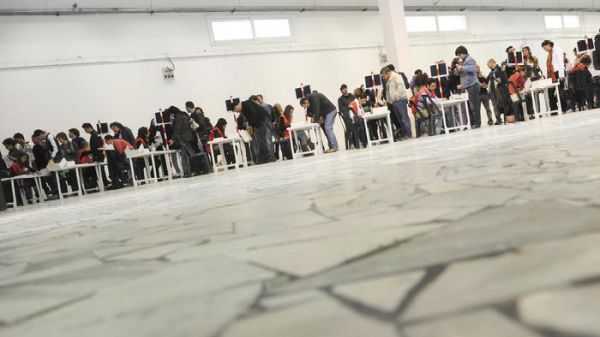 Scuola, al via oggi il concorso per insegnanti, sono 64.563 i candidati che parteciperanno