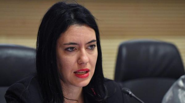Scuola, ministro Azzolina, sì a test sierologici sul personale