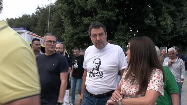 Seconda visita consecutiva di Salvini a Roggero in carcere, a Bollate