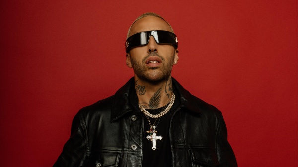 Serata cover a Sanremo 2026, Luchè e Gianluca Grignani sul palco dell’Ariston con “Falco a metà”