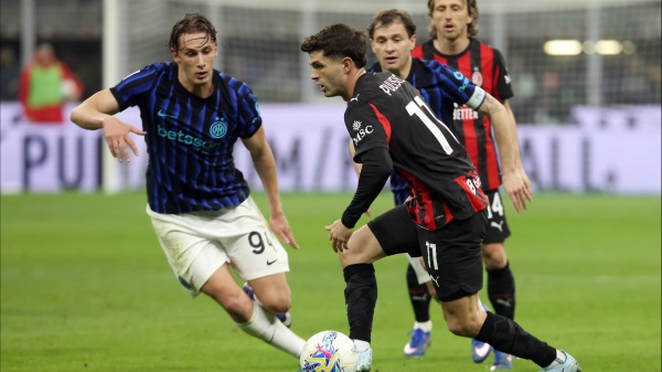 Serie A, il Milan vince 1-0 il derby e accorcia le distanze in classifica: ora l'Inter ha sette punti di vantaggio