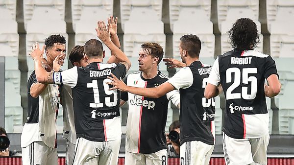 Serie A, la Juventus batte la Lazio 2-1 e ipoteca il nono scudetto consecutivo, gran protagonista Cristiano Ronaldo