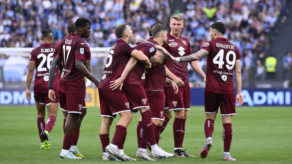 Serie A, Salernitana-Sassuolo 3-0, Lazio-Torino 0-1, Sampdoria-Spezia 1-1