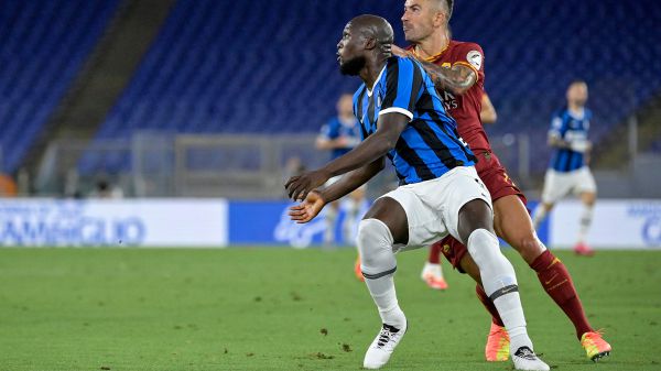Serie A, 2-2 tra Roma e Inter, la Juventus può andare in fuga verso lo scudetto, Spal in serie B, il Genoa vince lo spareggio con il Lecce