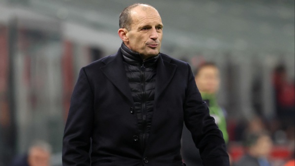 Serie A, il Milan batte il Lecce di misura con un gol di Fulkrug e resta a - 3 dall'Inter