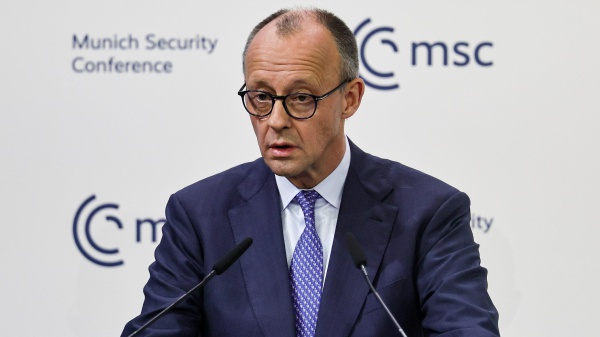 Si è aperta una frattura tra Stati Uniti ed Europa, così il cancelliere tedesco Merz