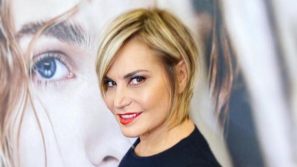 Simona Ventura a RTL 102.5: “Io mi vaccinerò perché è giusto che torniamo a vivere”