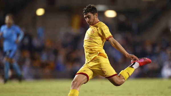 "Sono un calciatore e sono gay" : questa la confessione del centrocampista dell'Adelaide United, Josh Cavallo