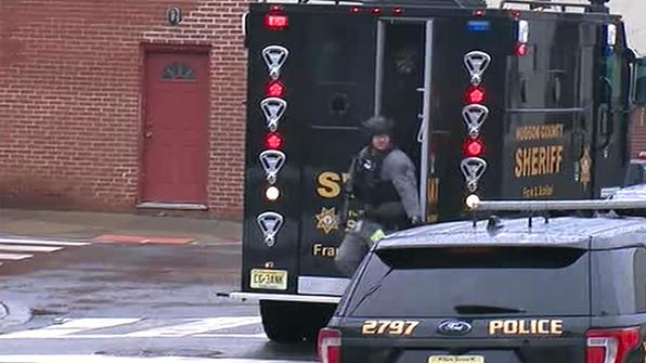 Sparatoria a Jersey City, non lontano da New York, 6 morti e tre feriti